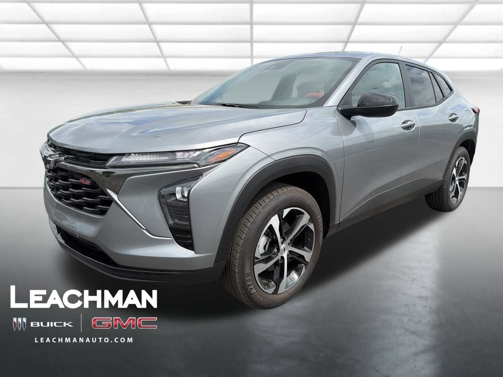 Certified 2025 Chevrolet Trax RS w/ Driver Confidence Package image 8