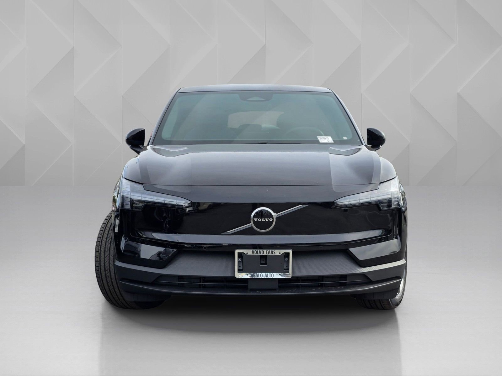 New 2026 Volvo EX30 Plus w/ Climate Package image 2