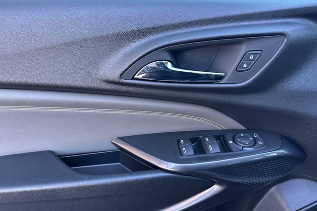 New 2026 Chevrolet Trax ACTIV w/ Sunroof Package image 14