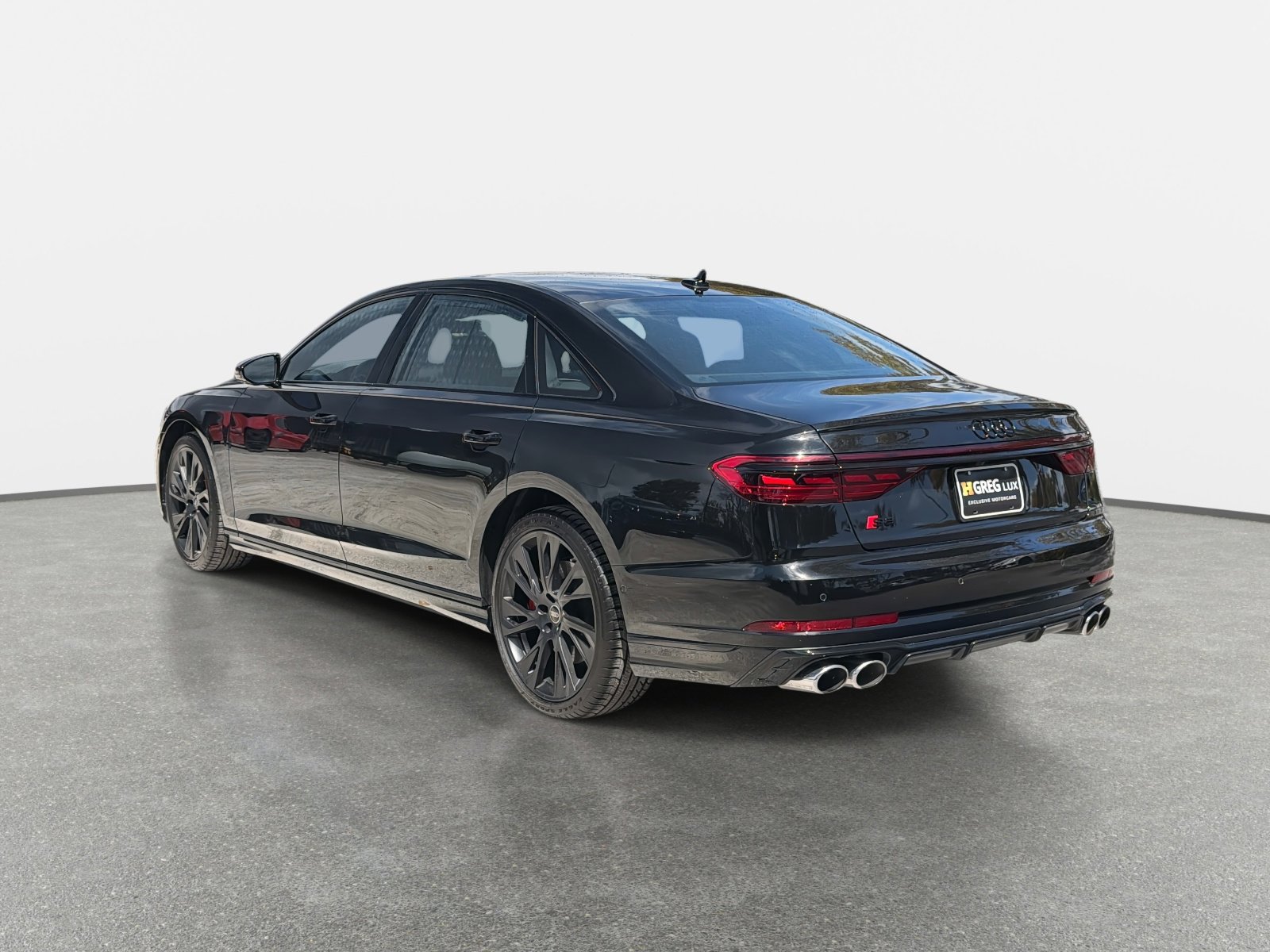 Used 2025 Audi S8 4.0T image 5