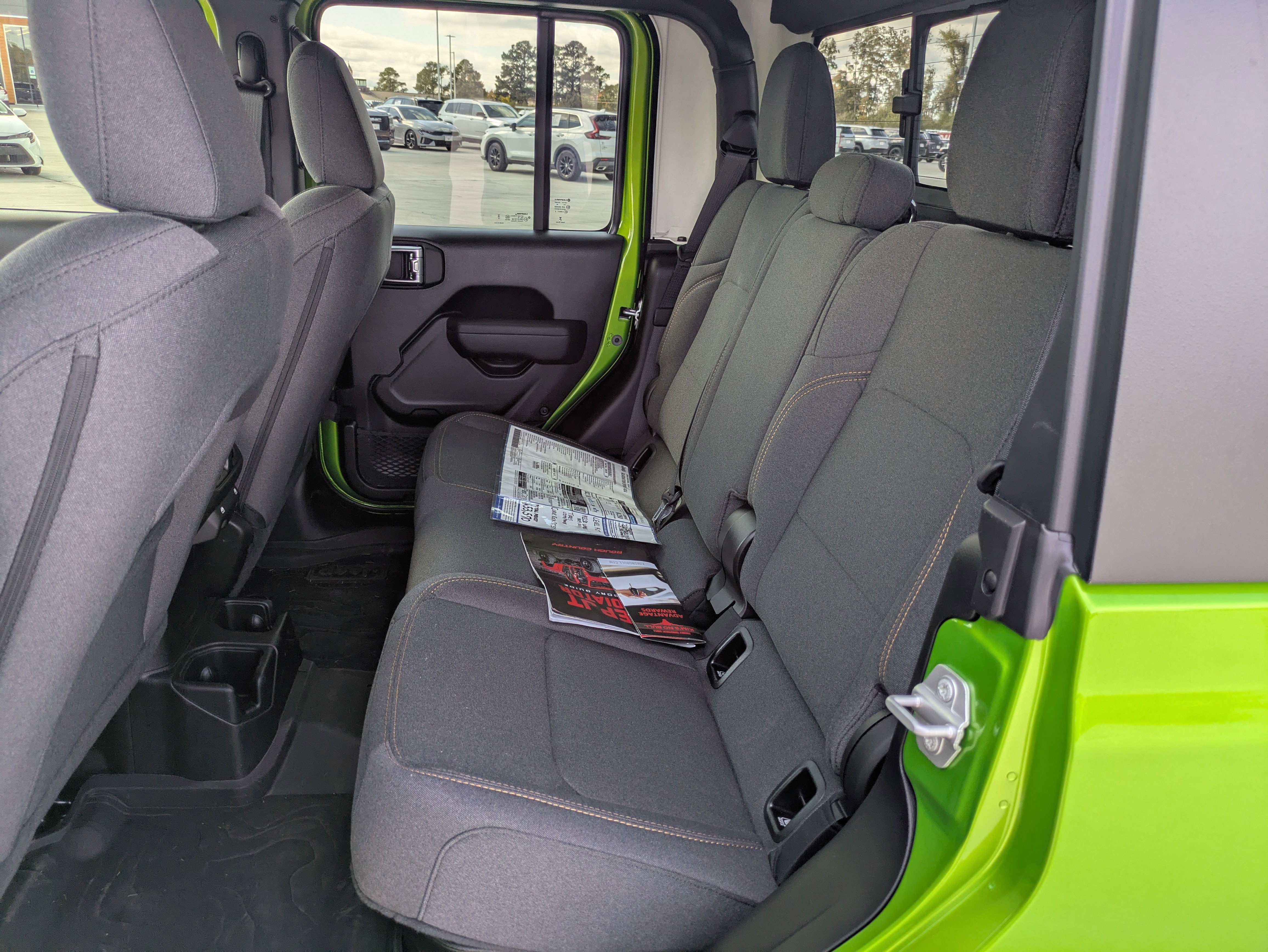 New 2025 Jeep Gladiator Sport image 13