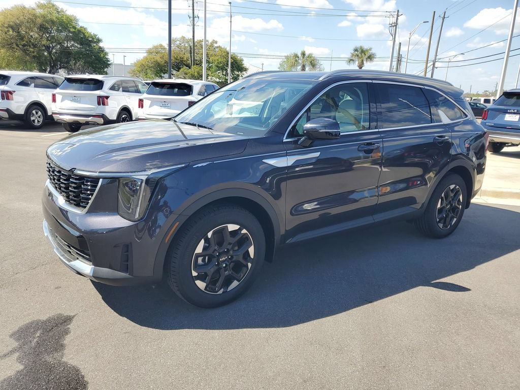 New 2026 Kia Sorento S w/ S Panoramic Sunroof Package FWD image 2