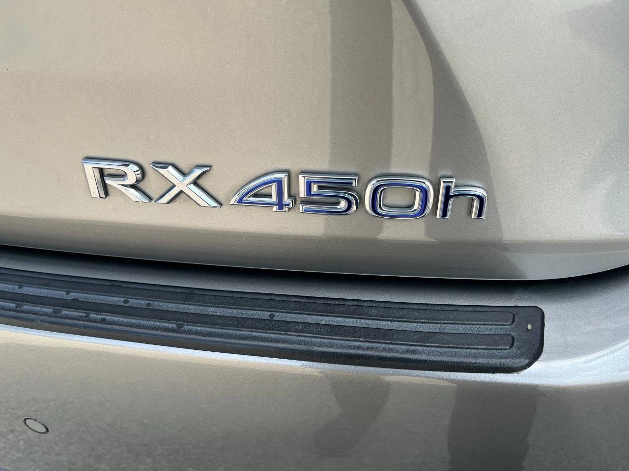 Used 2019 Lexus RX 450h AWD w/ Navigation Package image 50