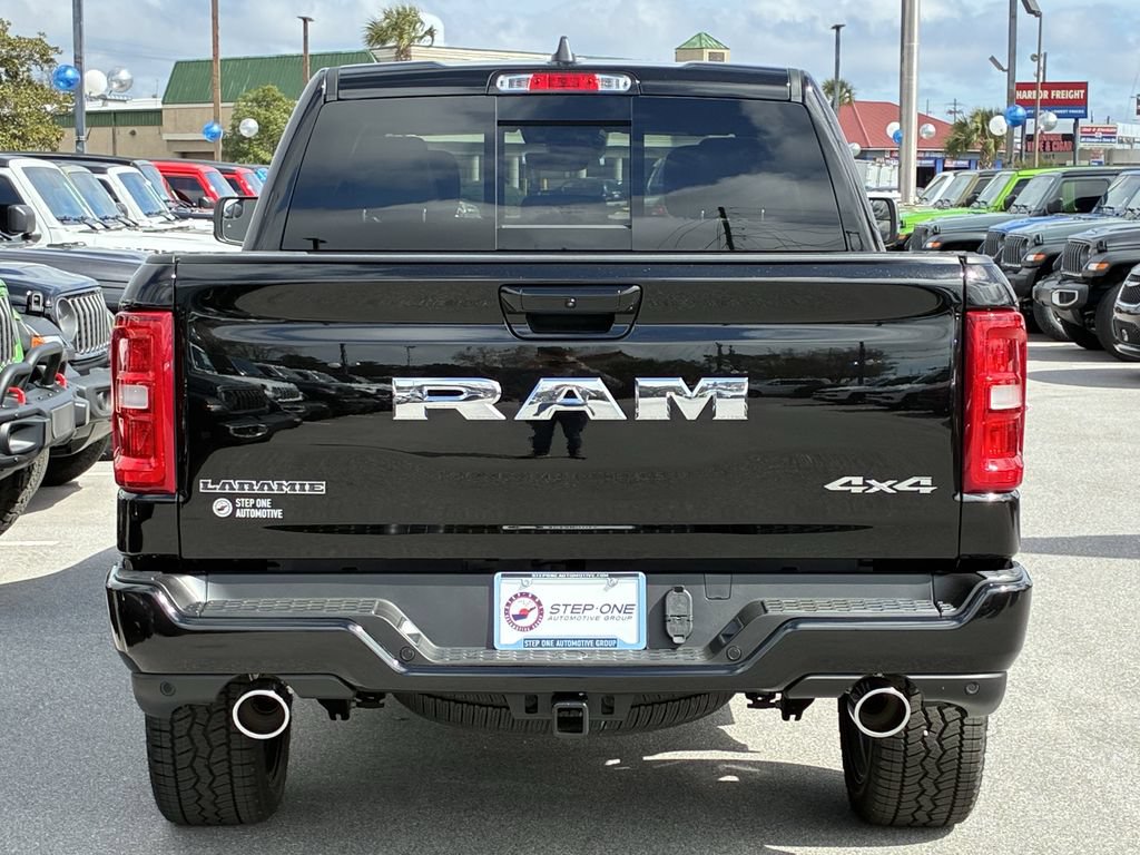 New 2026 RAM 1500 Laramie w/ Laramie Preferred Package AWD/4WD image 6