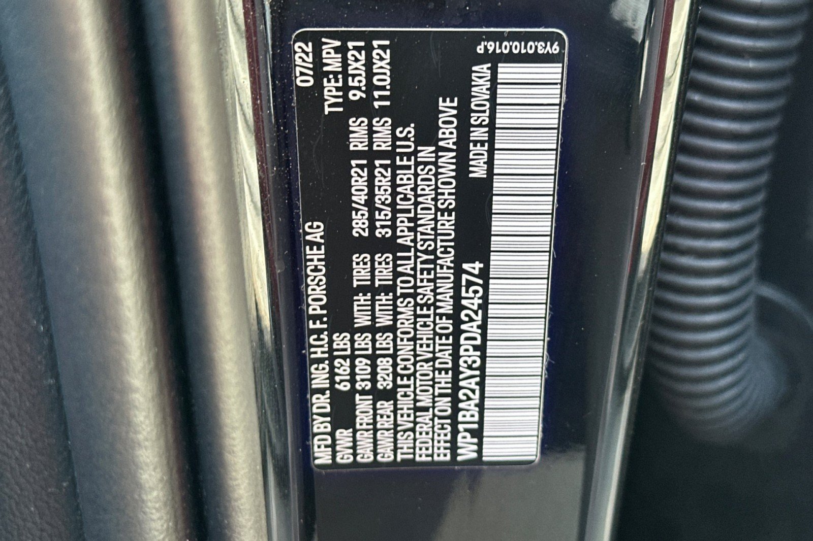 Certified 2023 Porsche Cayenne Platinum Edition AWD/4WD image 29