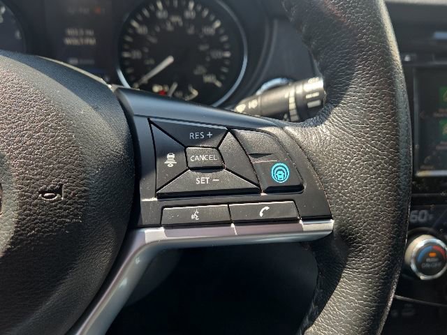 Used 2020 Nissan Rogue SL AWD/4WD image 39