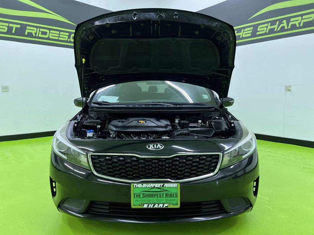 Used 2017 Kia Forte LX FWD image 4