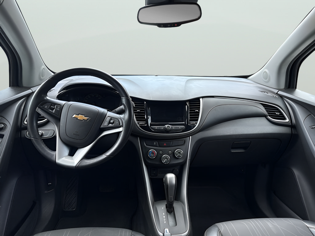 Used 2019 Chevrolet Trax LT w/ LT Convenience Package AWD/4WD image 20
