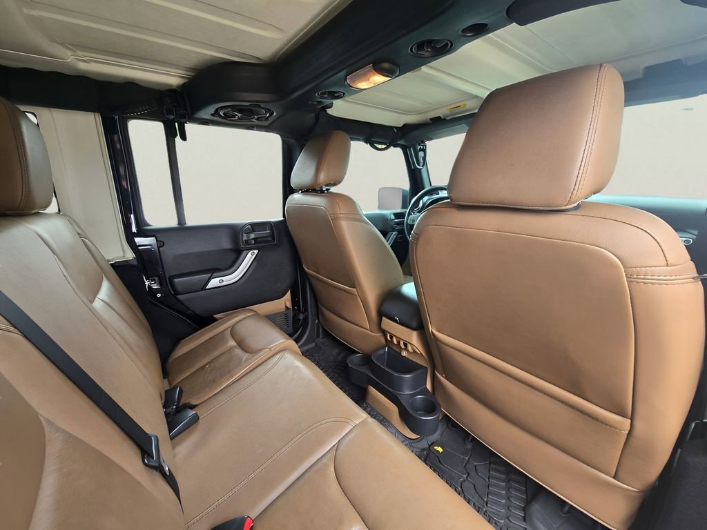 Used 2013 Jeep Wrangler Unlimited Sahara w/ Connectivity Group image 62