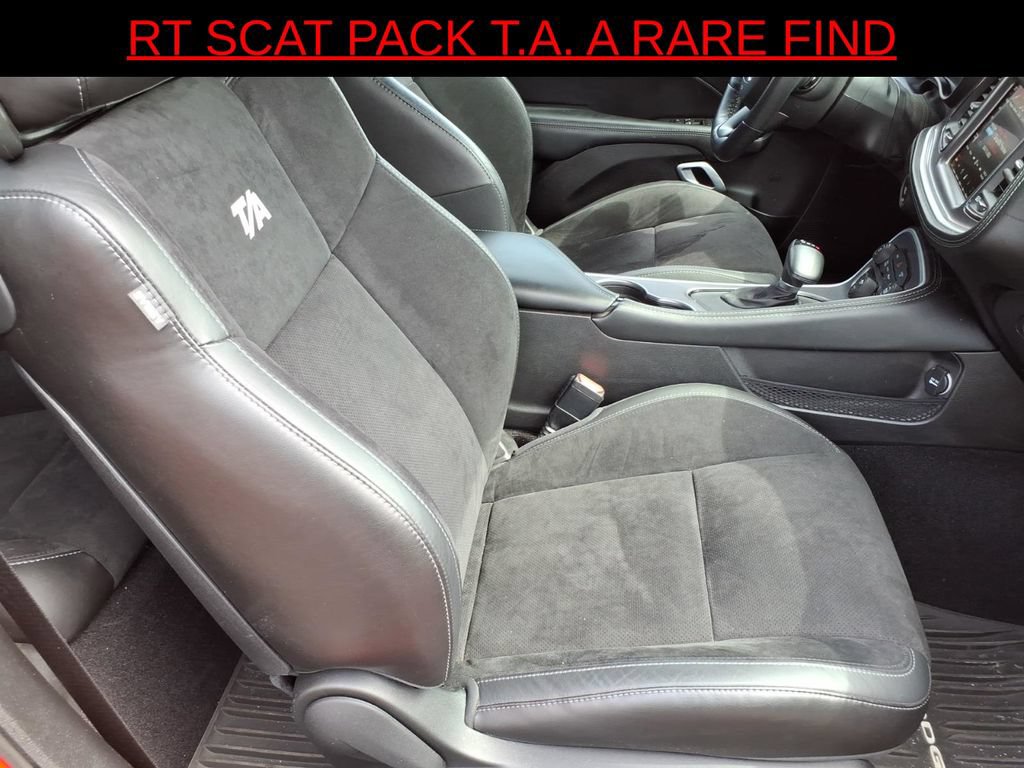 Used 2022 Dodge Challenger R/T Scat Pack w/ T/A Package RWD image 8