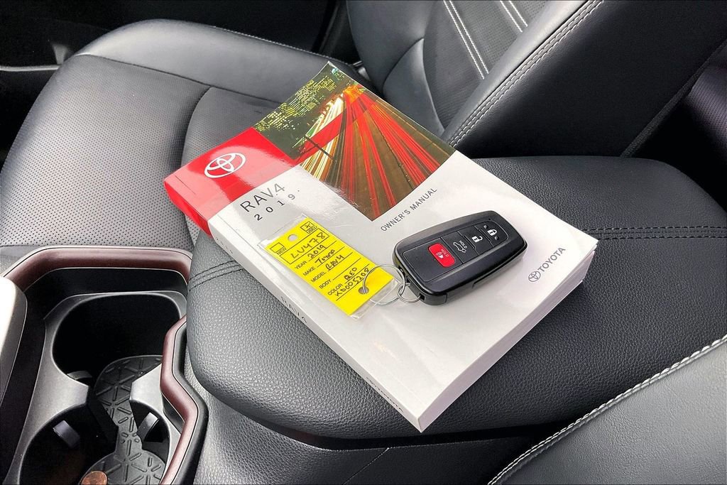Used 2019 Toyota RAV4 Limited w/ Advanced Technology Package AWD/4WD image 34