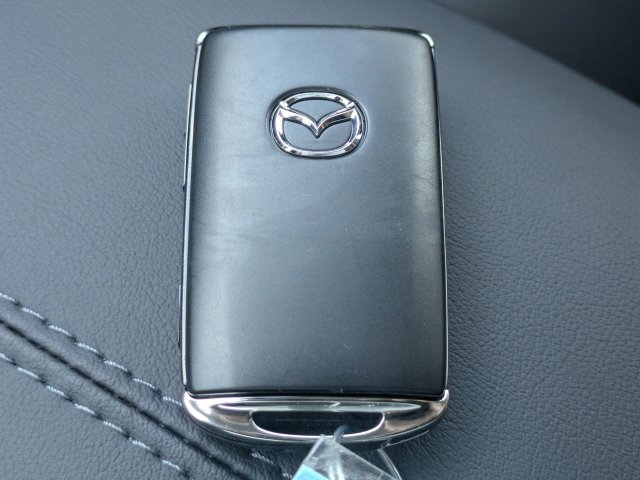 New 2026 MAZDA CX-30 AWD 2.5 S w/ Select Sport Pkg image 25