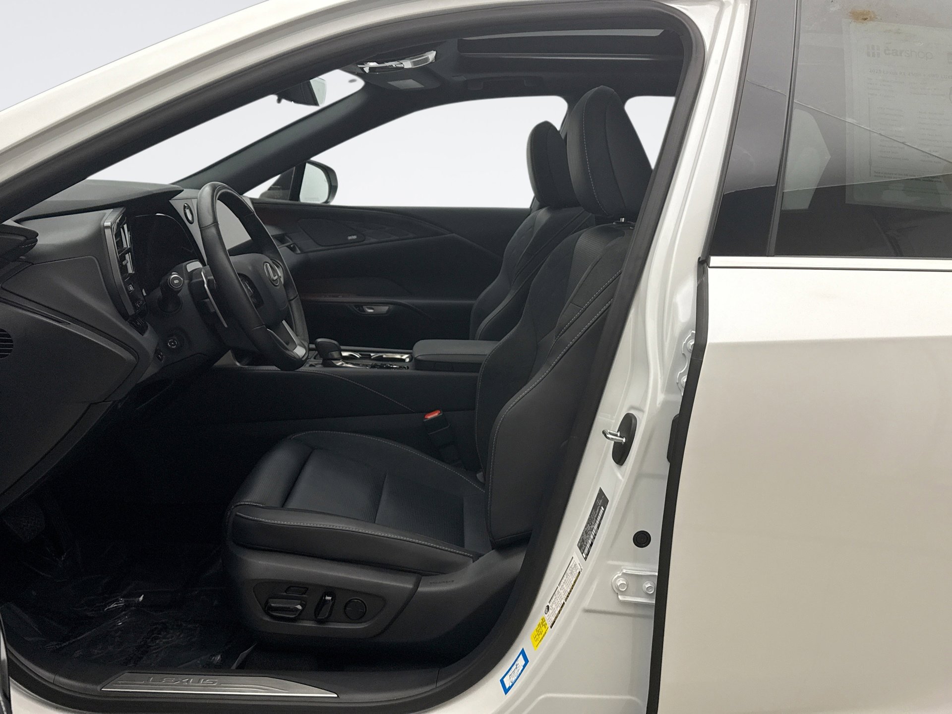 Used 2025 Lexus RX 450h AWD w/ Convenience Package image 11