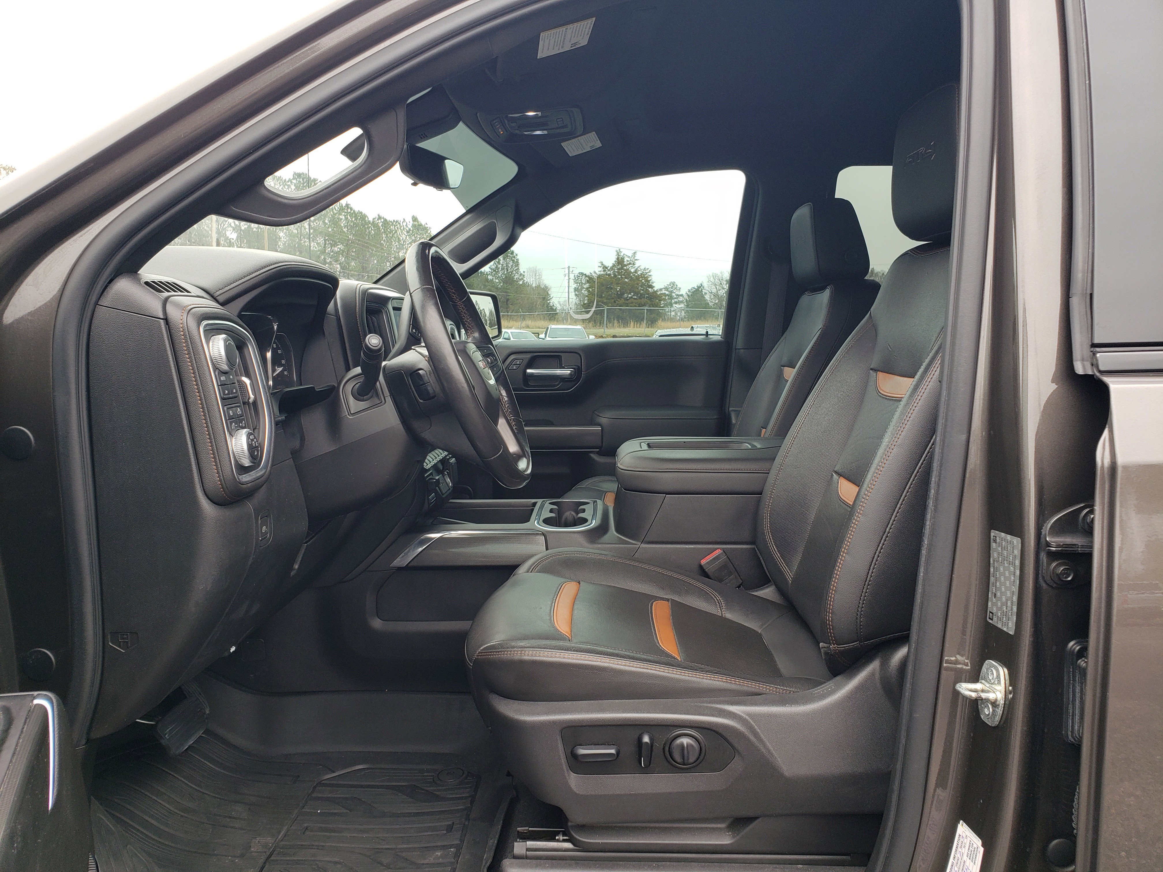 Used 2019 GMC Sierra 1500 AT4 w/ AT4 Premium Package image 32