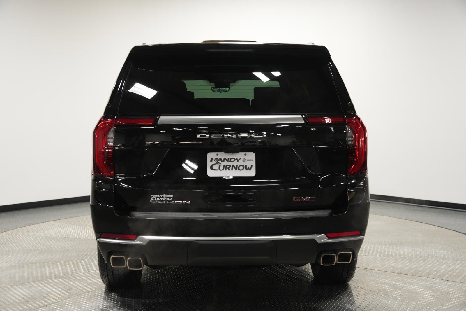 New 2026 GMC Yukon Denali w/ Denali Reserve Package image 9