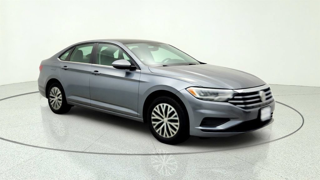 Used 2020 Volkswagen Jetta SE w/ SE Cold Weather Package FWD image 3