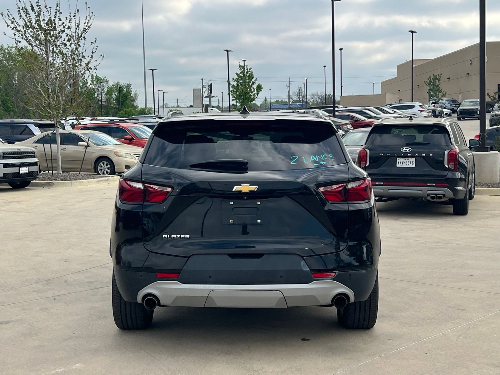 Used 2019 Chevrolet Blazer LT w/ Sun and Wheels Package FWD image 10