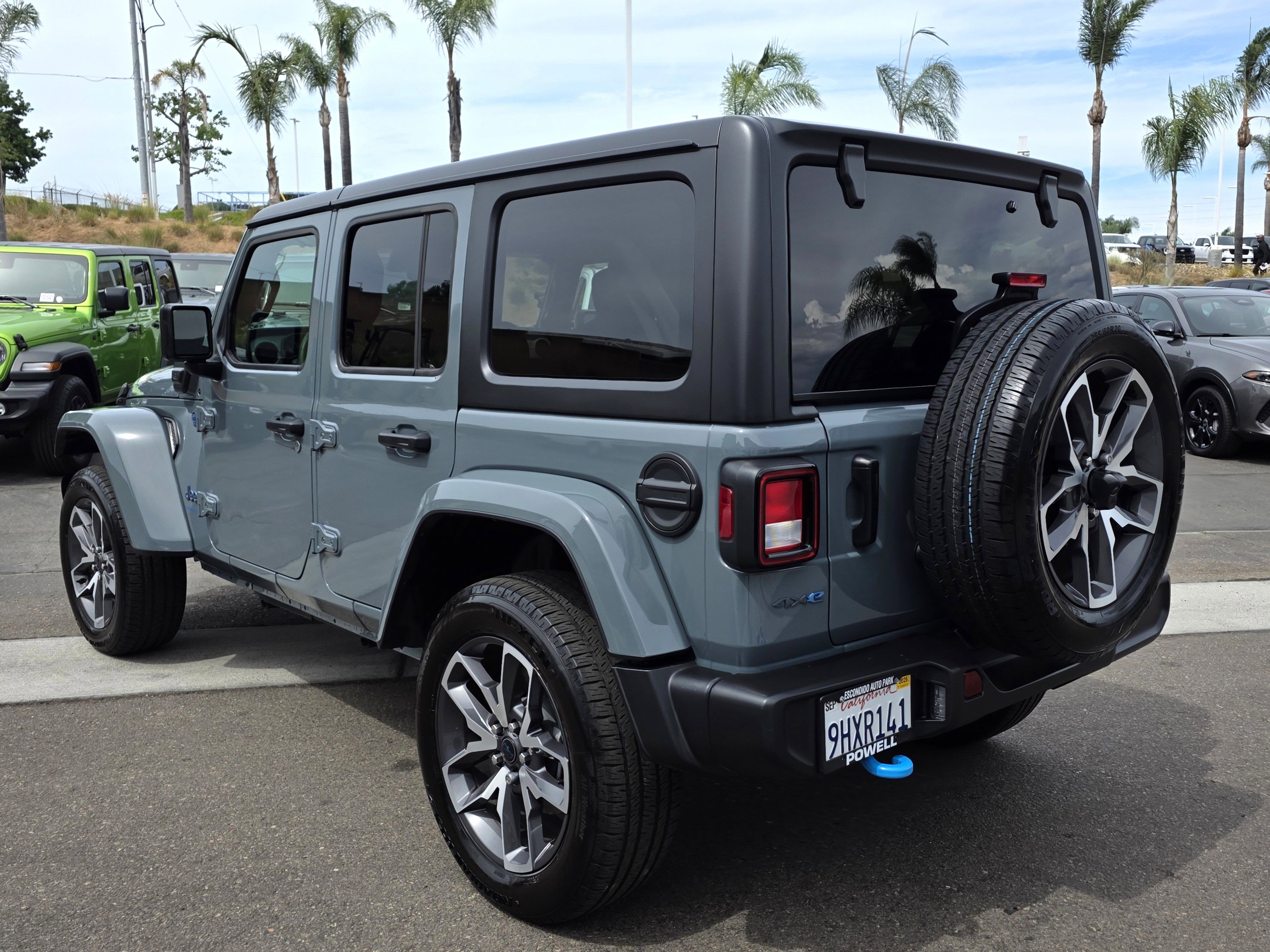 Certified 2024 Jeep Wrangler Sport S image 3