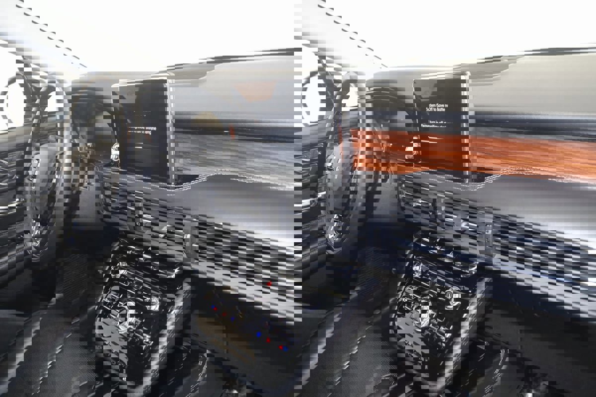 Used 2022 Lincoln Corsair Reserve w/ Elements Package image 40