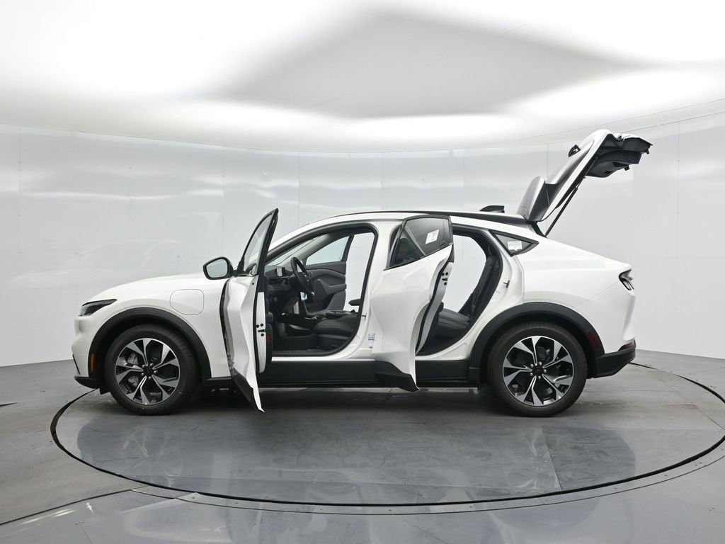 New 2026 Ford Mustang Mach-E Select RWD image 34