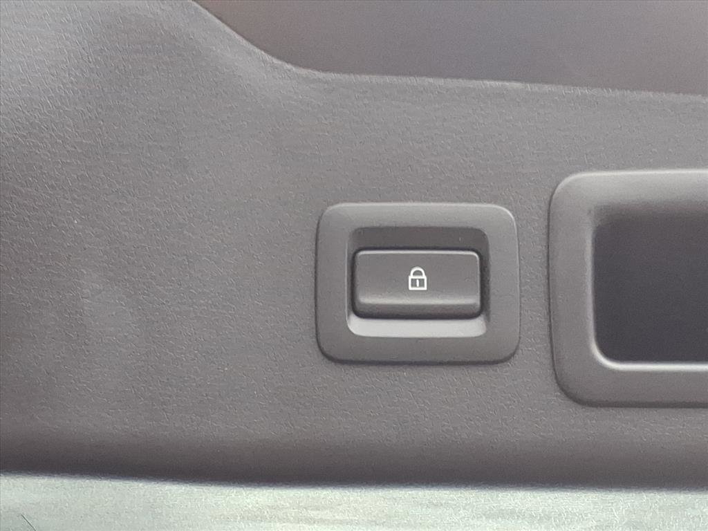 Used 2020 MAZDA MAZDA3 AWD Hatchback w/ Premium Pkg image 24