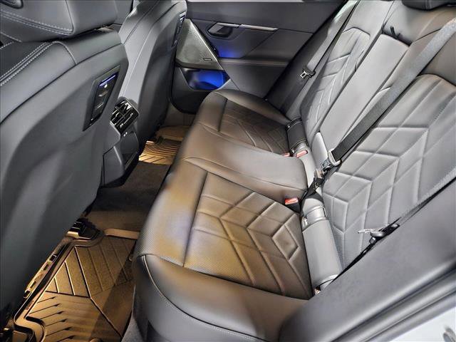 Used 2026 BMW 530i w/ Premium Package RWD image 15