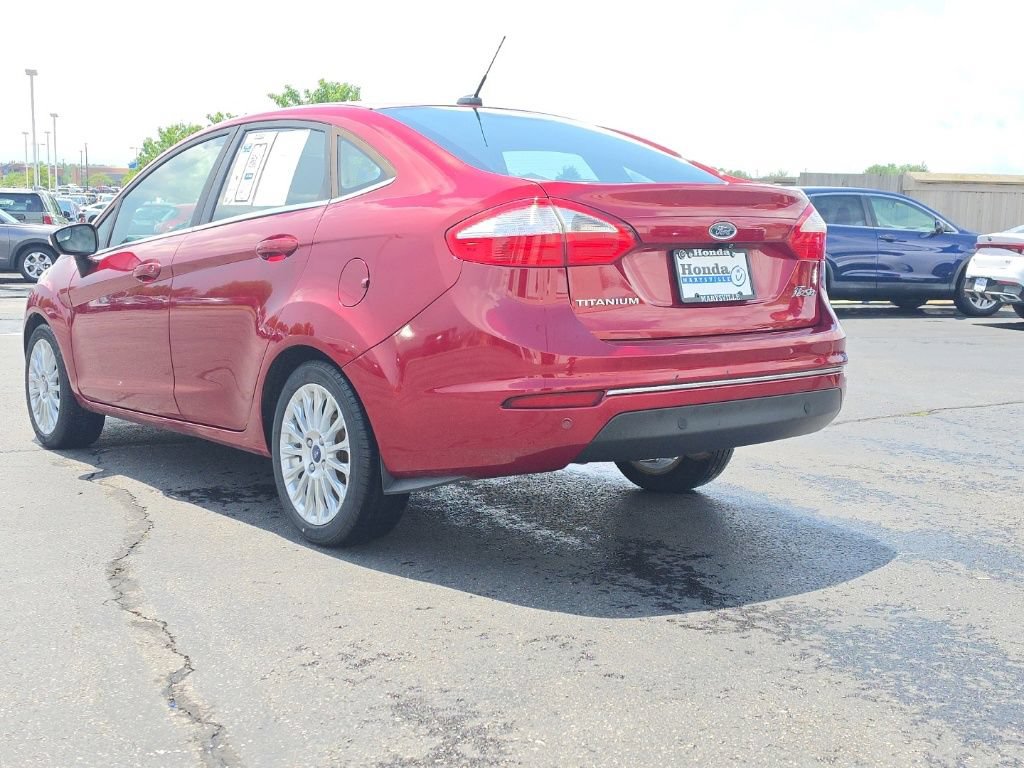 Used 2016 Ford Fiesta Titanium FWD image 5