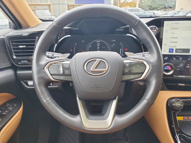 Used 2025 Lexus NX 350h AWD w/ Accessory Package (2T) image 31
