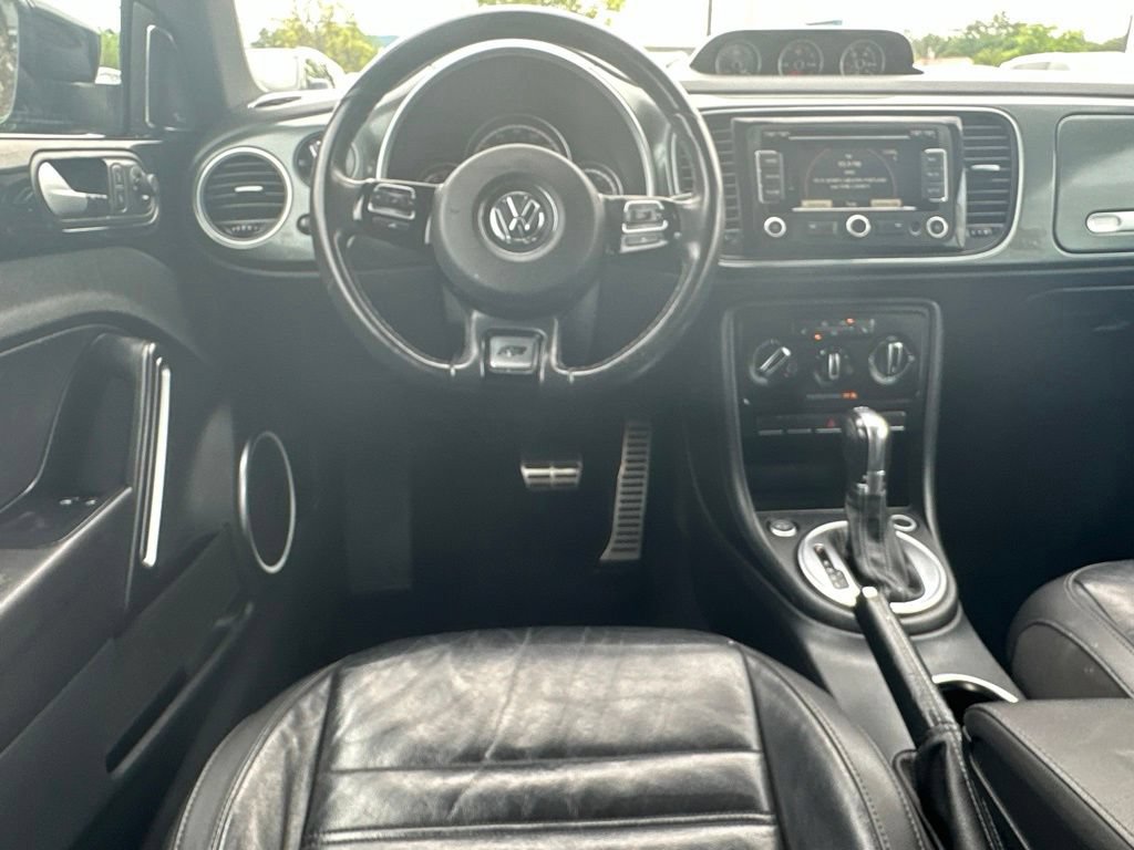 Used 2014 Volkswagen Beetle R-Line FWD image 15