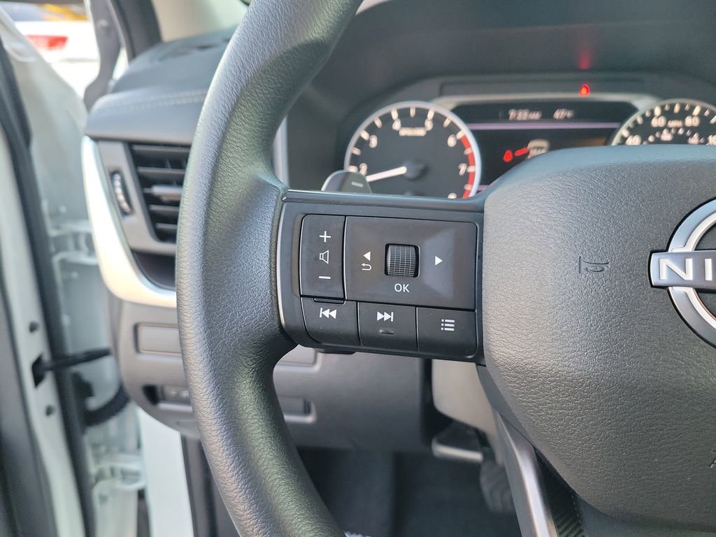 Certified 2025 Nissan Rogue S image 19