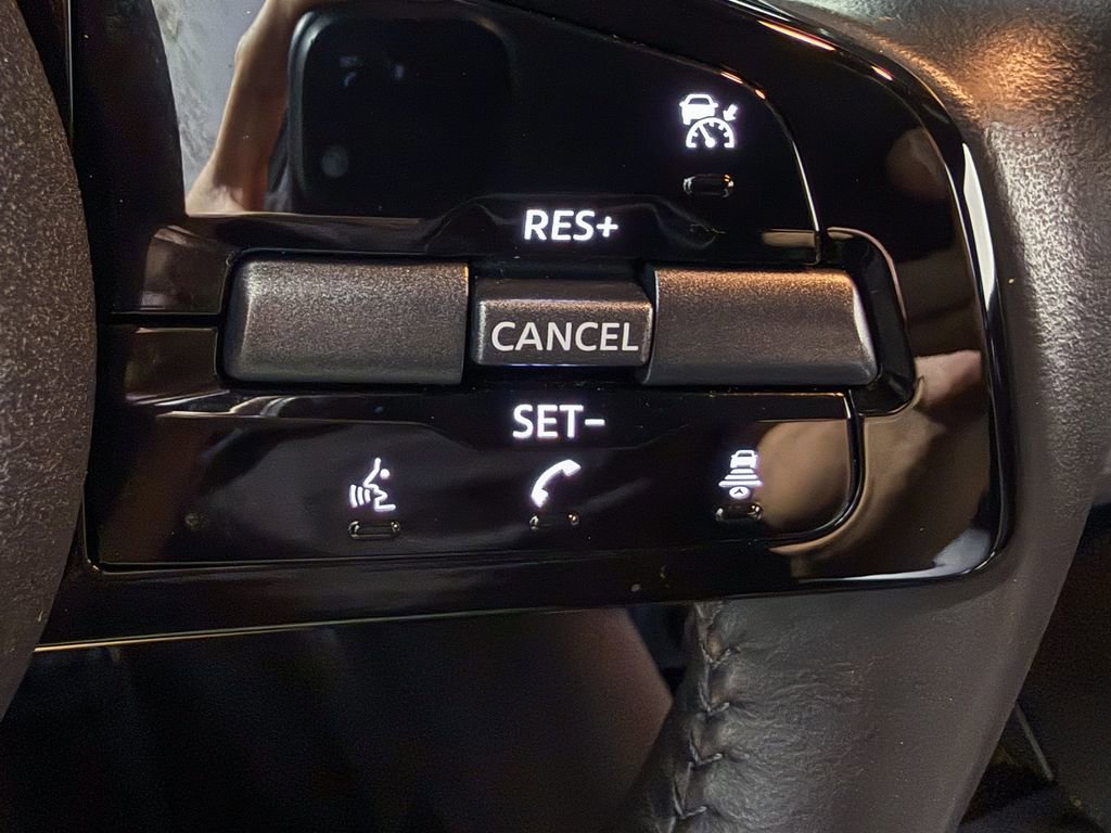 Certified 2024 Nissan Z Sport w/ Floor Mat Package image 31