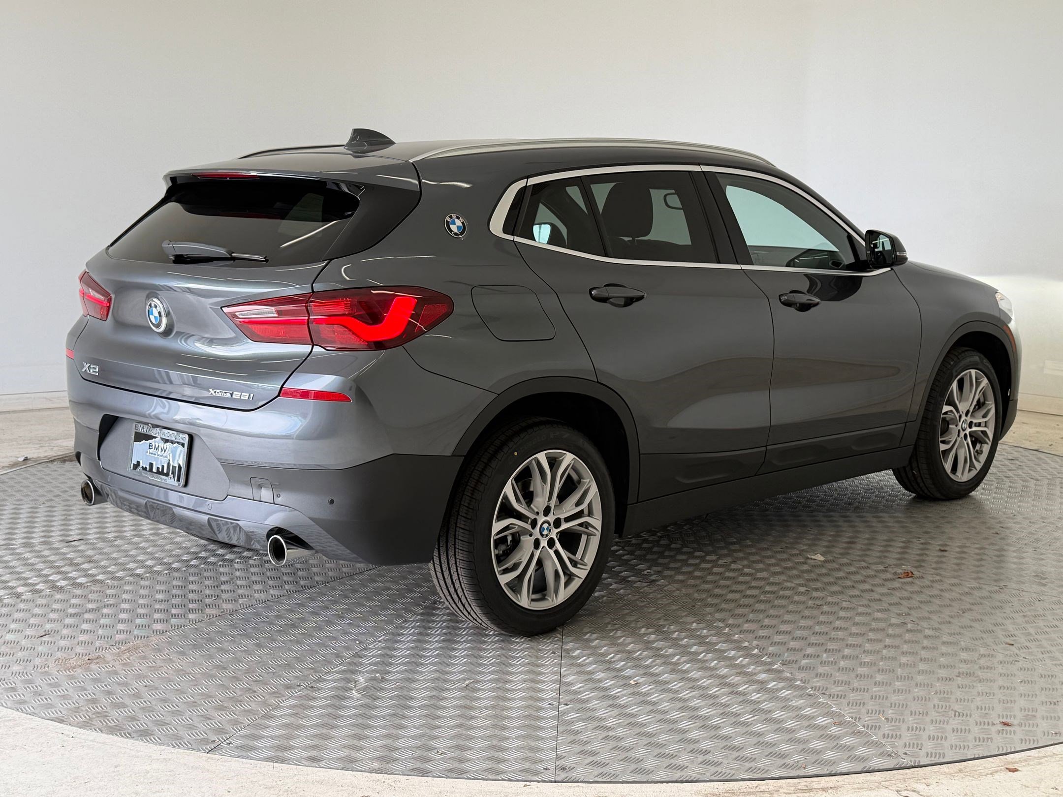 Used 2021 BMW X2 xDrive28i w/ Convenience Package image 9