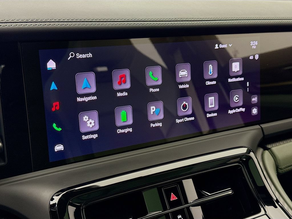 Certified 2025 Porsche Panamera Turbo AWD/4WD image 18