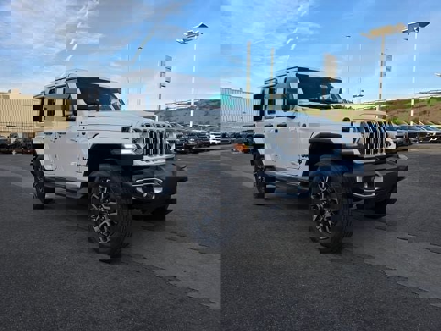 New 2026 Jeep Wrangler Unlimited Sahara image 9