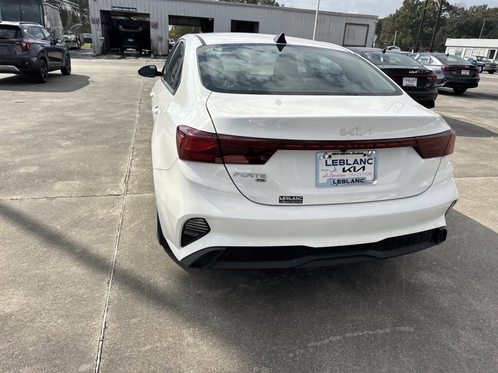Certified 2024 Kia Forte LX image 19