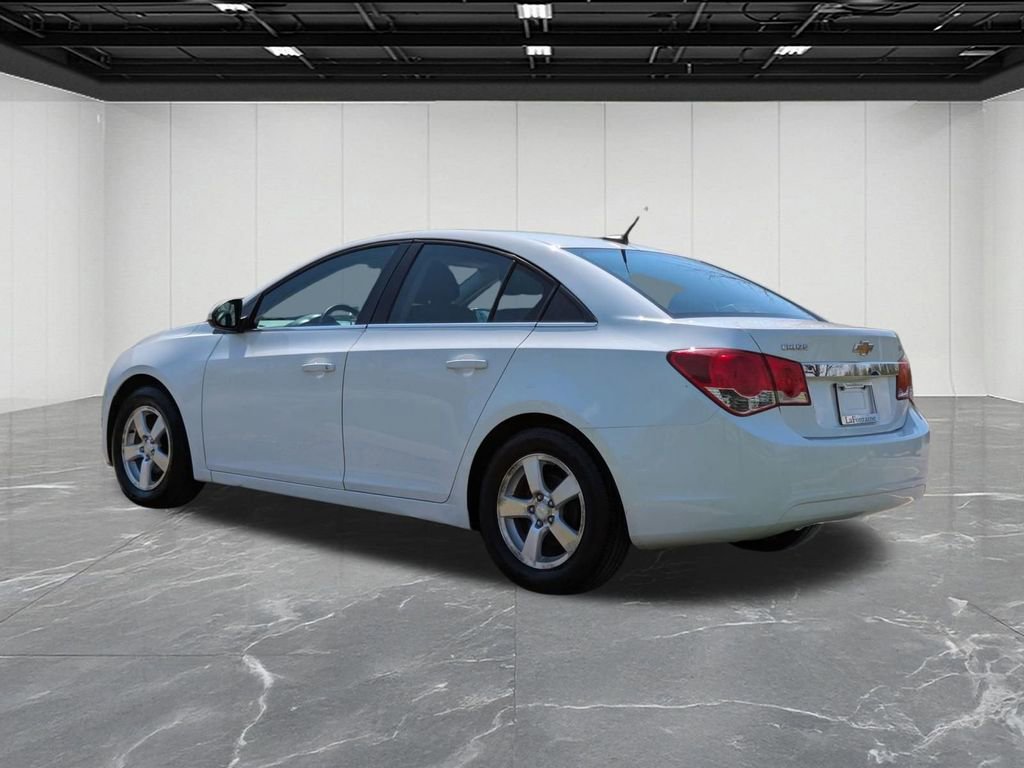 Used 2013 Chevrolet Cruze LT FWD image 3