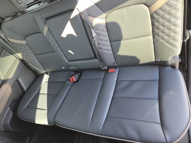 New 2026 GMC Canyon Denali w/ LPO, Denali Black Edition image 31