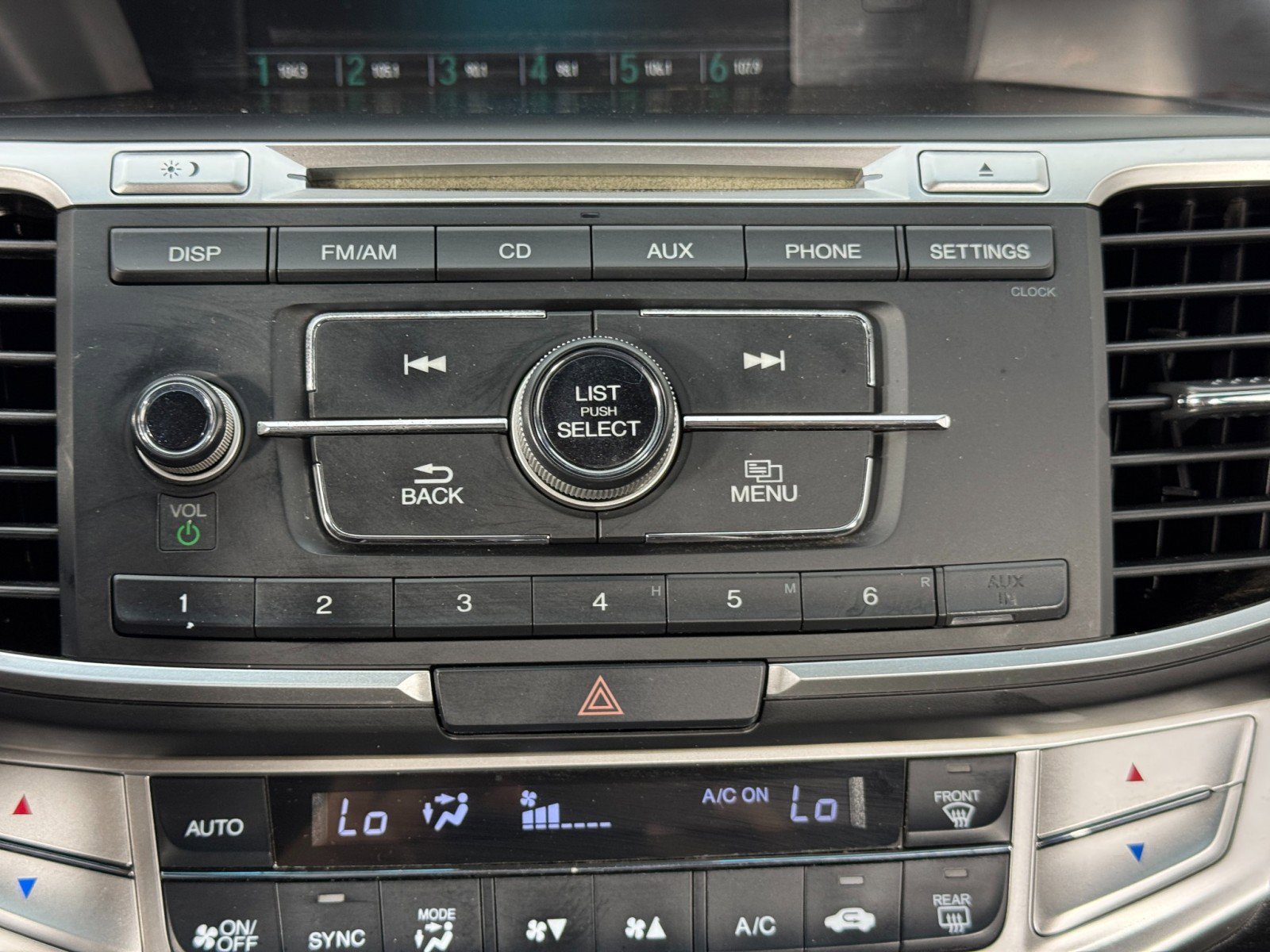 Used 2015 Honda Accord LX image 24