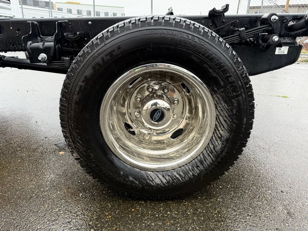 New 2025 Ford F350 XL AWD/4WD image 10