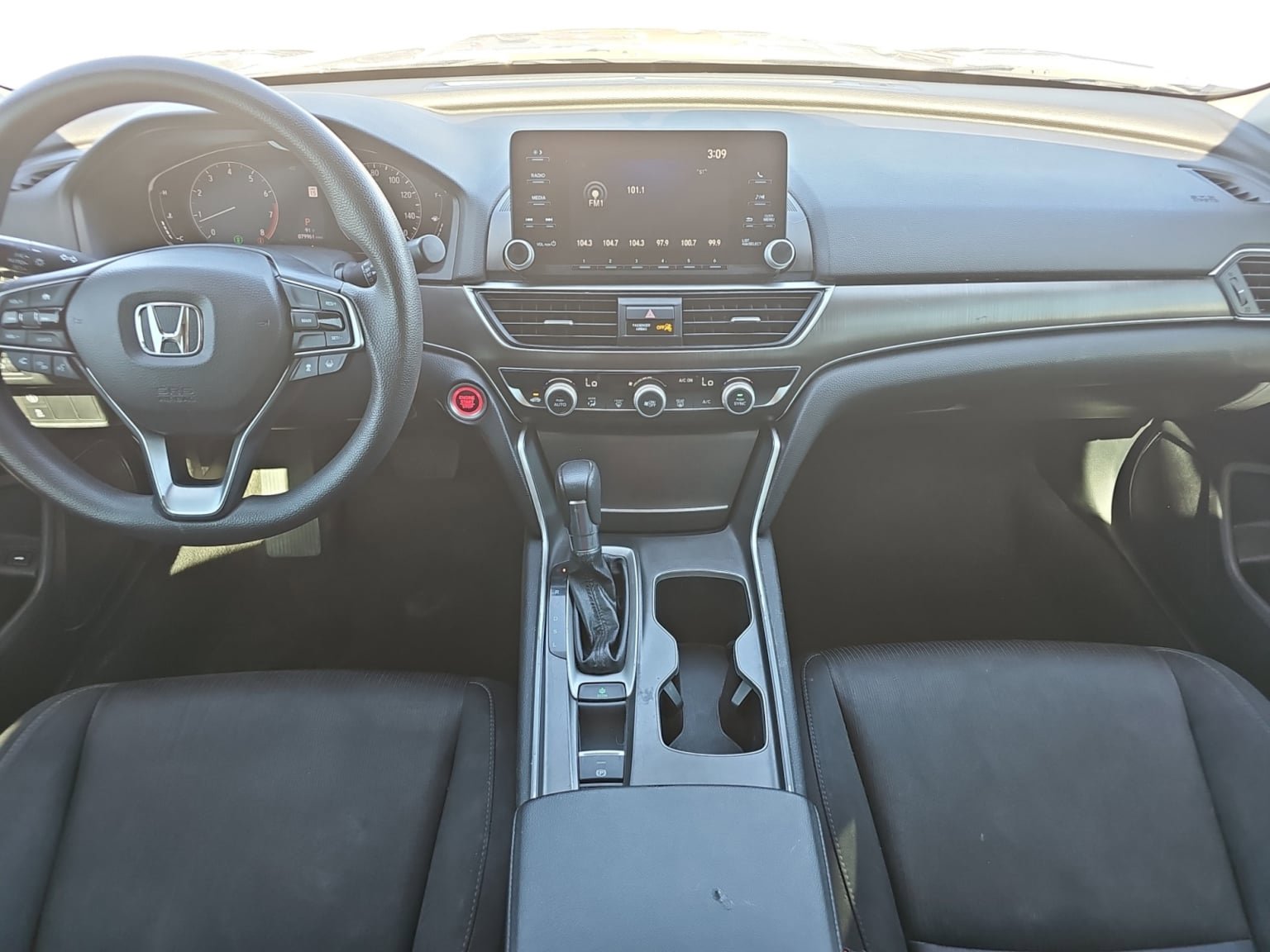 Used 2019 Honda Accord LX image 12