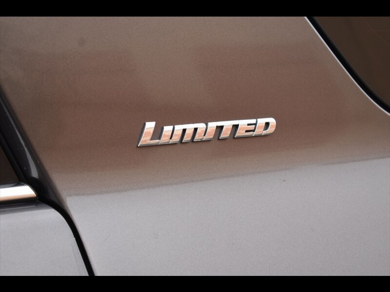 Used 2016 Toyota 4Runner Limited AWD/4WD image 53