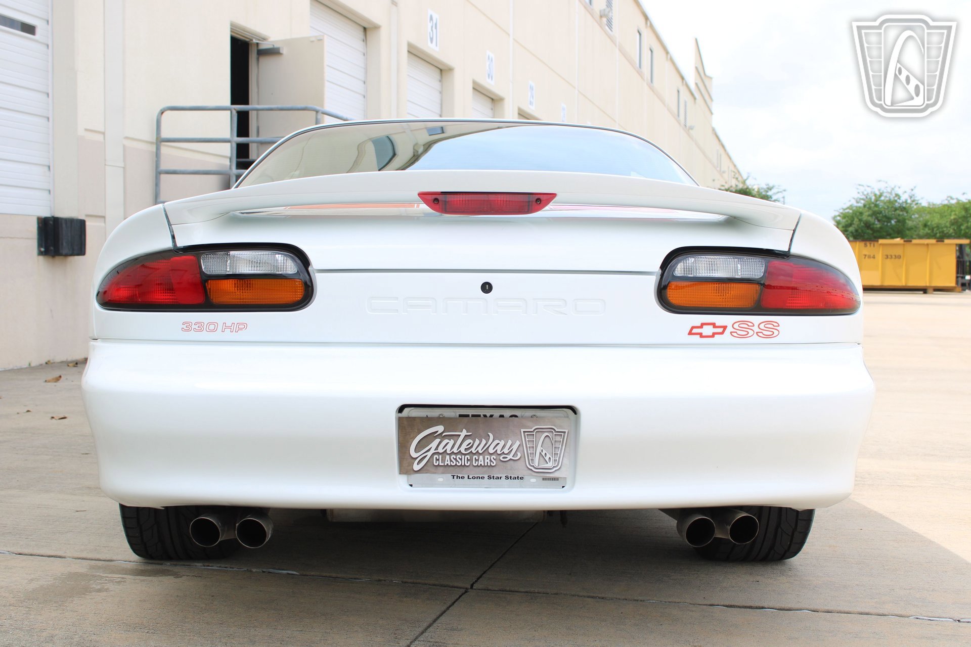 Used 1997 Chevrolet Camaro SS w/ Preferred Equipment Group 2 RWD image 10