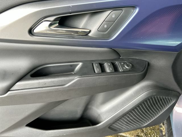 New 2026 Chevrolet Equinox EV LT FWD image 22