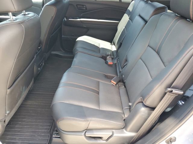 Used 2024 Honda Passport TrailSport image 32