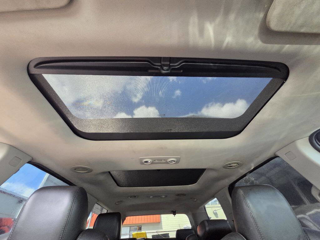 Used 2012 GMC Acadia Denali AWD/4WD image 19