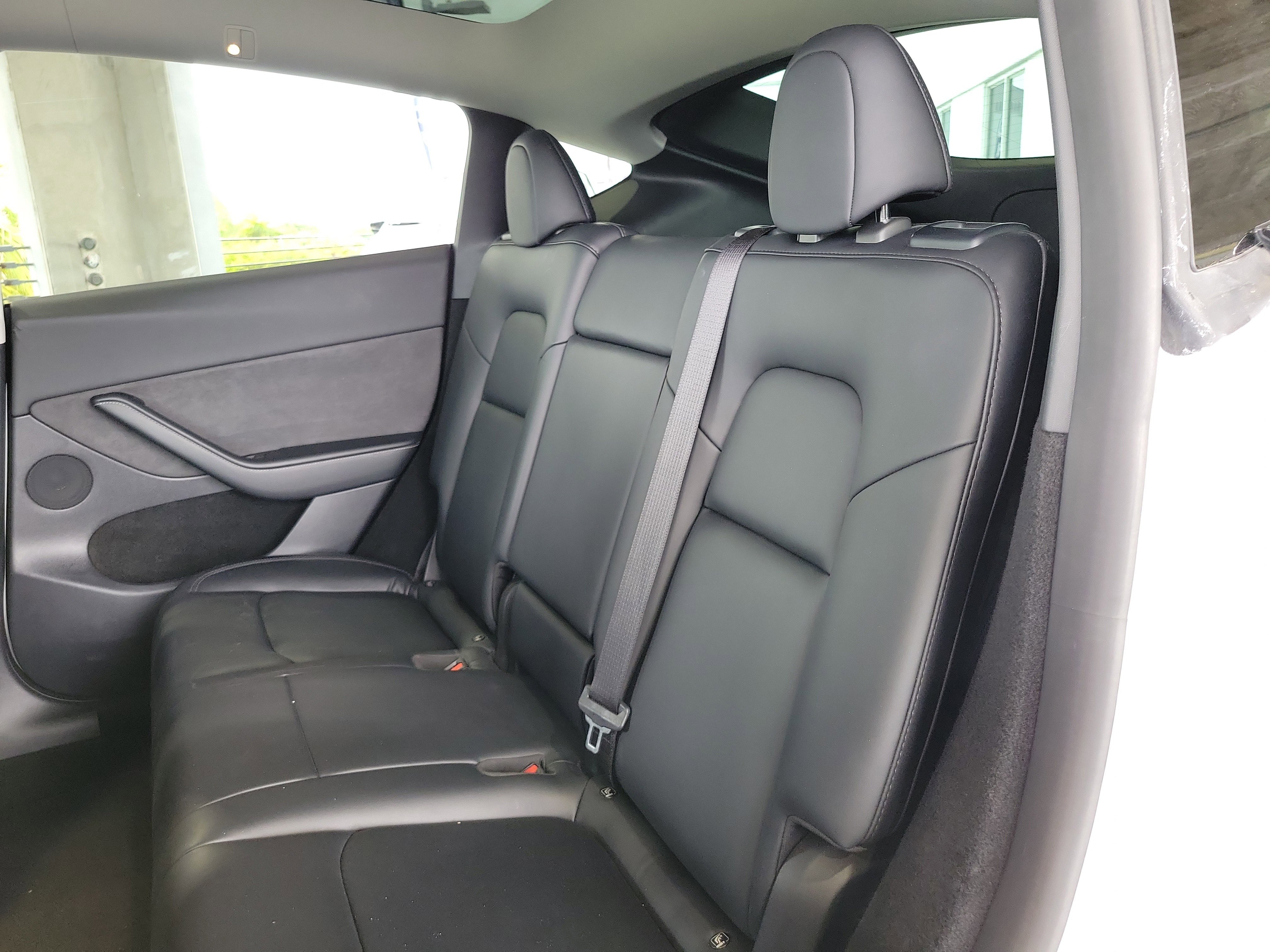 Used 2023 Tesla Model Y Long Range image 8