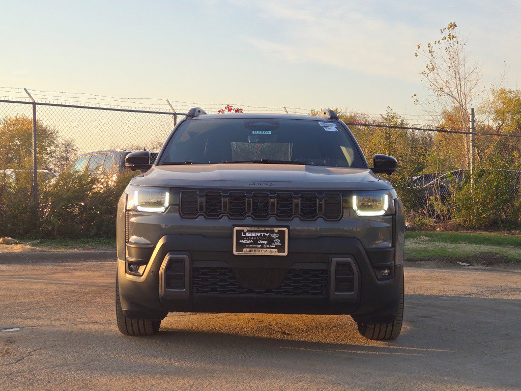 New 2027 Jeep Cherokee Overland AWD/4WD image 5