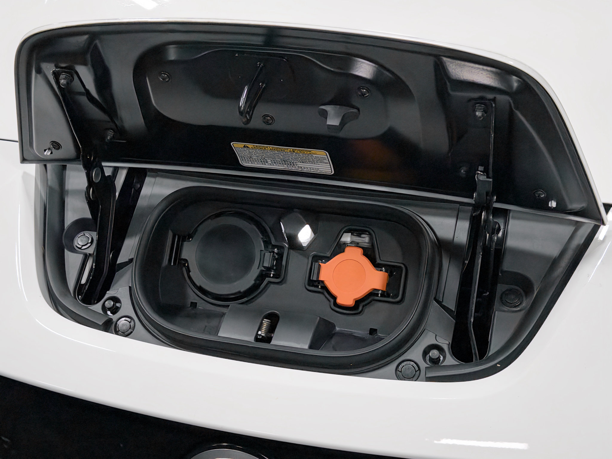 Used 2023 Nissan Leaf S FWD image 5