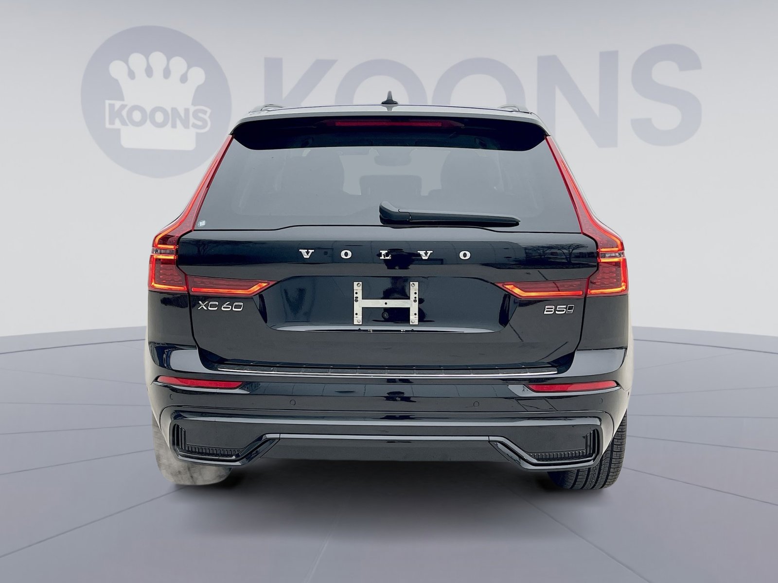 New 2026 Volvo XC60 B5 Ultra w/ Protection Package Premier image 5