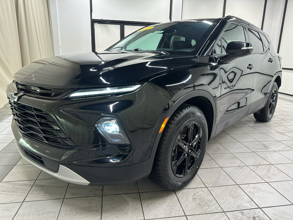 Certified 2023 Chevrolet Blazer LT w/ Midnight/Sport Edition FWD image 13